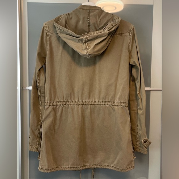 Talula Aritzia Trooper Jacket - Picture 3 of 7